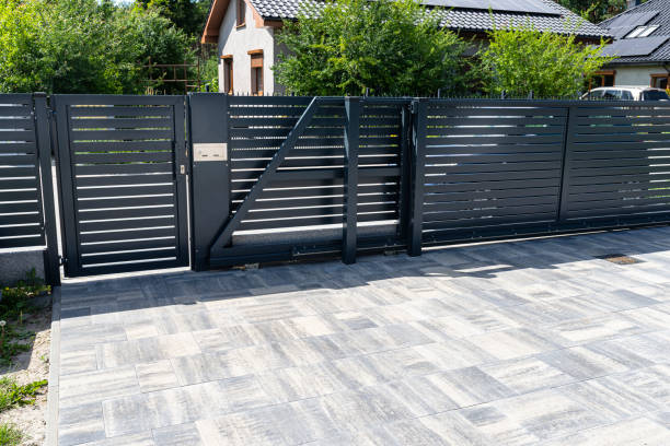 Best Driveway Paving Contractor  in Old Greenwich, CT